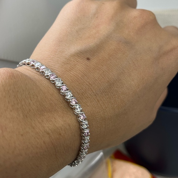 Vintage 925 Sterling Silver Tennis Bracelet – Pink & White CZ Alternating Stones - Picture 5 of 17